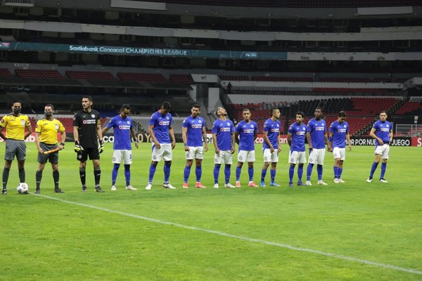 Versus / Cruz Azul de Escobar y Aguilar avanza a "semis", Atlanta de López se elimina