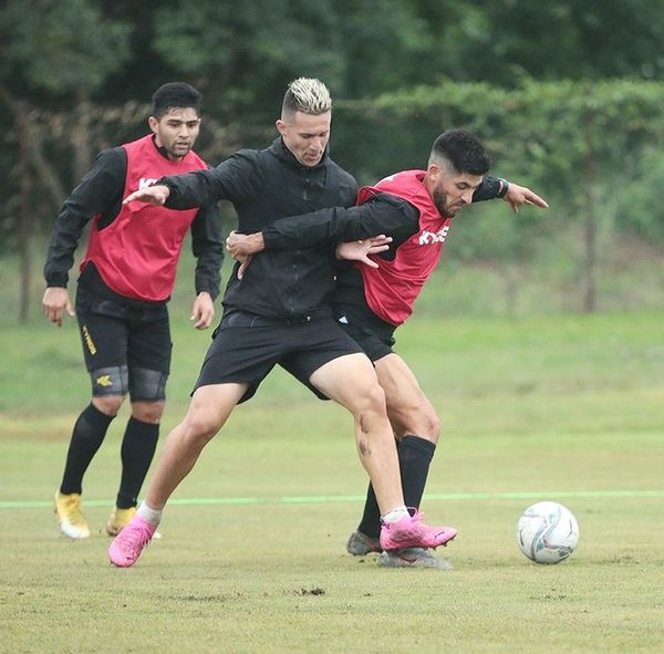 Aurinegros entre los primeros vacunados - Fútbol - ABC Color