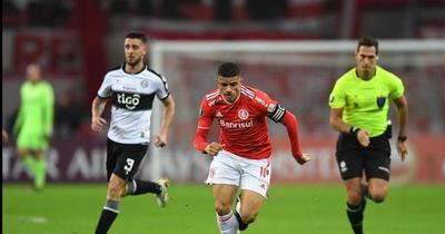 Humillante derrota del Decano ante el Inter en Porto Alegre
