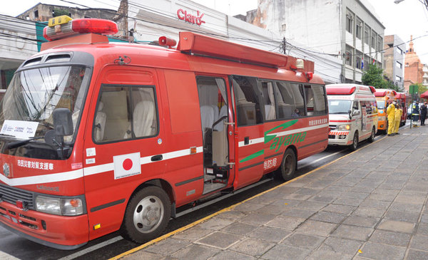 Paraguay recibió vehículos e insumos en donación para bomberos y rescatistas