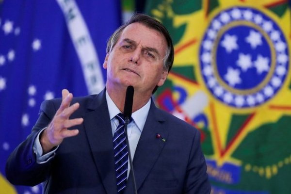 Bolsonaro amenazó con sacar un decreto para eliminar el confinamiento y advirtió que el Supremo no podrá impedirlo | .::Agencia IP::.