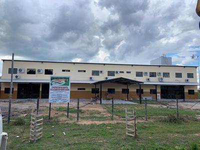 El Gobierno equipará el hospital de Puerto Casado, a través de la EBY | .::Agencia IP::.