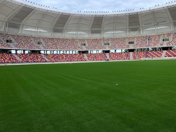 Versus / Un estadio único listo para la Copa América