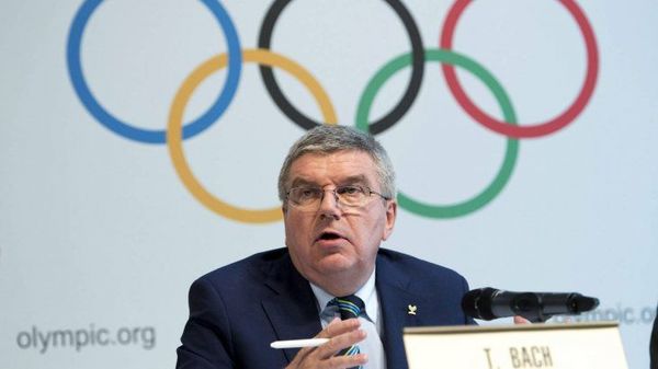 COI firma acuerdo para vacunar a atletas olímpicos