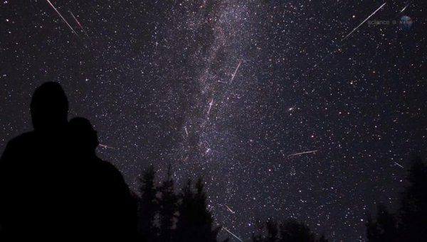 Lluvia de estrellas con restos del cometa Halley podrá verse desde nuestro país