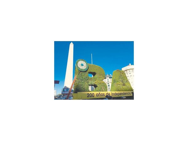 Yuteños dan una nueva cara al símbolo argentino: el Obelisco