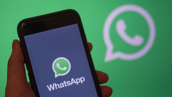 WhatsApp: el truco para contestar mensajes sin aparecer en línea