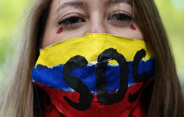 Colombia llama al diálogo político, mientras protestas siguen en la calle - Mundo - ABC Color