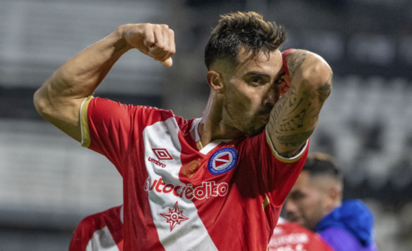 Diario HOY | Gabriel Ávalos conduce al Bicho a la cima de su grupo en la Libertadores