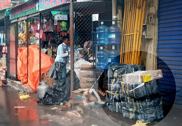 Avicultores denuncian agresivo aumento de contrabando de pollo en la región - La Clave