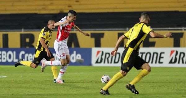 River Plate goleado en la Sudamericana | .::Agencia IP::.