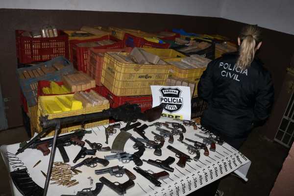 Se incautan de armas de guerra y drogas en medio de granos de arroz en Foz de Yguazú - La Clave
