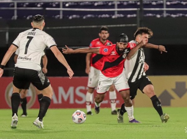 Libertad también pierde en Sudamericana y jugando de local | .::Agencia IP::.