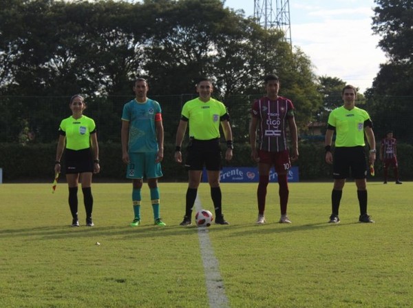 Primera B: los árbitros para la fecha 5 - APF
