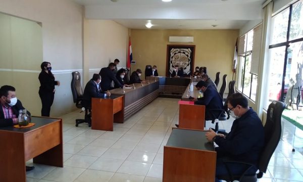 Aprueban ejecución presupuestaria y blanquean a ladrón Digno Caballero