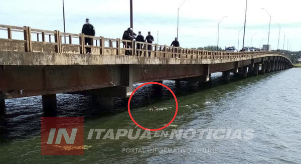 CON UNA CUERDA, LOGRARON RESCATAR A LA JOVEN QUE SE ARROJÓ AL RÍO PARANÁ