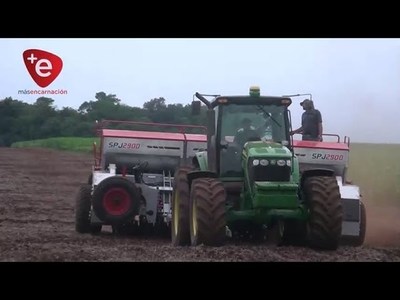 REPSUR S.R.L. ENTREGA LA PRIMERA SEMBRADORA JAN SPJ 2900 EN PARAGUAY