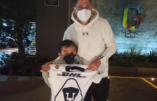 Juan Manuel Iturbe cumple el sueño de un niño