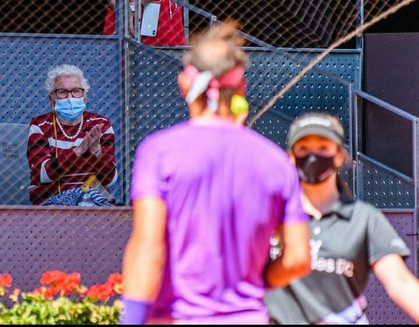 Abuelita con principio de Alzheimer pidió ver en directo a Nadal y este la sorprendió - Megacadena — Últimas Noticias de Paraguay