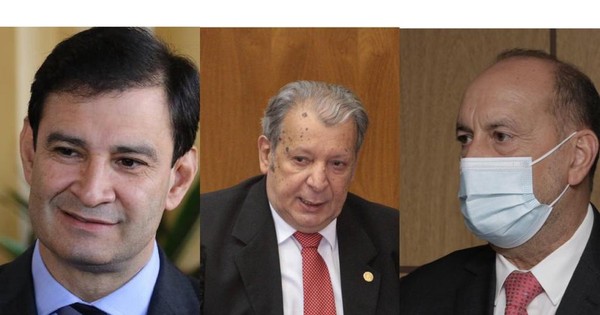 La Nación / Tres senadores colorados buscan presidir el Senado