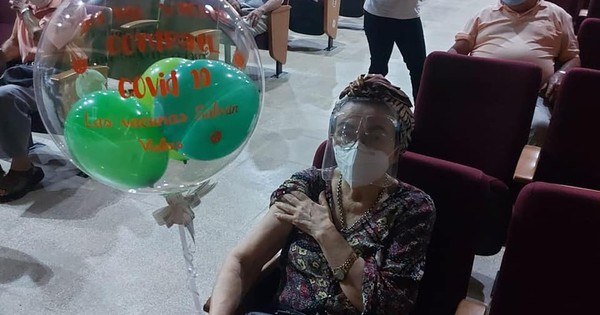 La Nación / COVID-19: Concepción ya inmunizó a todos los adultos de 75 años del departamento