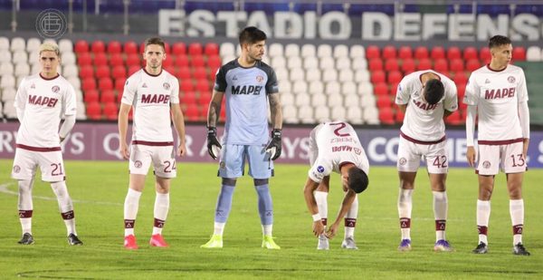 Lanús quedó retenido en Paraguay | OnLivePy