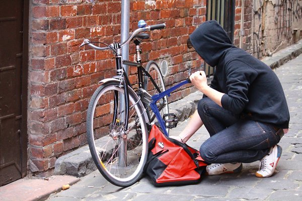 Roban su bici, ladrón quiso venderla vía redes, la víctima fue hasta él y “robó” a su ladrón
