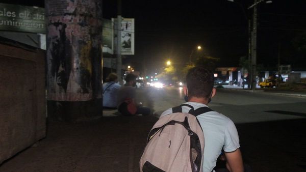 Regulada de buses, el calvario de los ciudadanos que recrudece los azotes de la pandemia