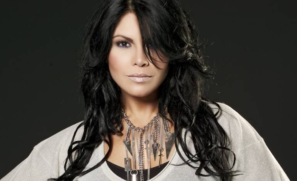 Diario HOY | Olga Tañón lanza "Senderos de Amor", nuevo disco de influencias mexicanas
