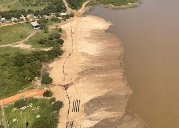 Continúan los trabajos de refulado en la futura defensa costera de Pilar - Nacionales - ABC Color