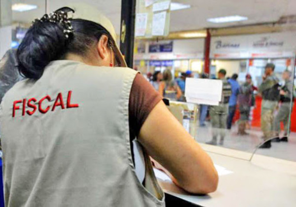 ¿Para “frenar” la inflación? Ejecutivo venezolano hizo casi 1.500 ajustes de precios en abril