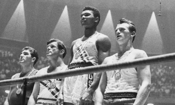 TOKYO 2020: Muhammad Ali ganó la medalla de oro en en los JJ.OO de Roma 1960 - SNT