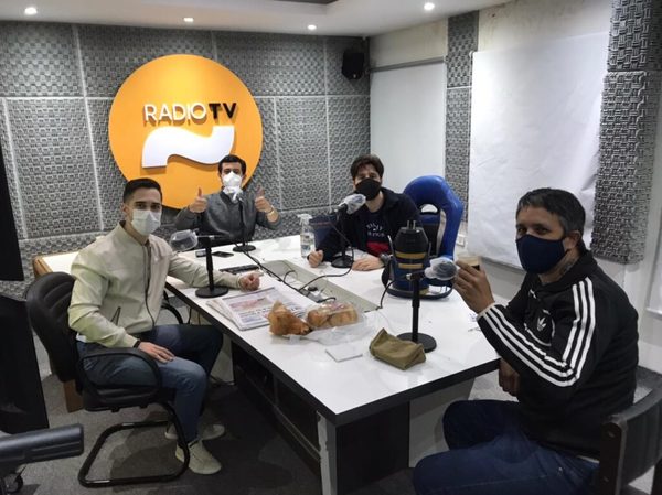 “Aijuebollos”, músico dejó de tocar por la pandemia y ahora vende deliciosos bollos | Ñanduti