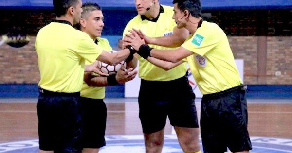 La Nación / Arranca la Liga Premium de futsal