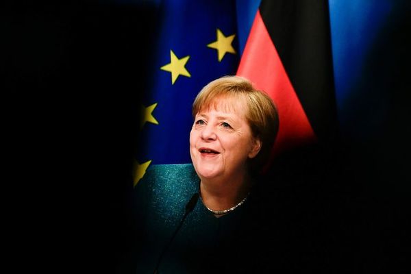 Merkel recuerda a las víctimas del nazismo de la II Guerra Mundial - Mundo - ABC Color