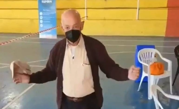 Diario HOY | La alegría de vivir: abuelo celebra vacunación con pasos de baile