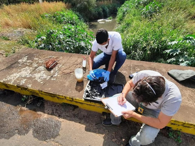 Sociedad Civil aúna esfuerzos para limpiar el arroyo Cañada del Carmen de Mariano Roque Alonso