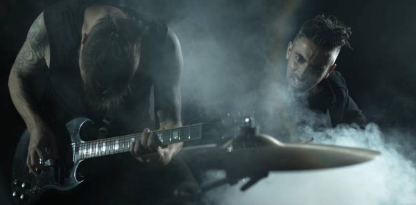 Diario HOY | Flou muestra su “centro” en nuevo videoclip