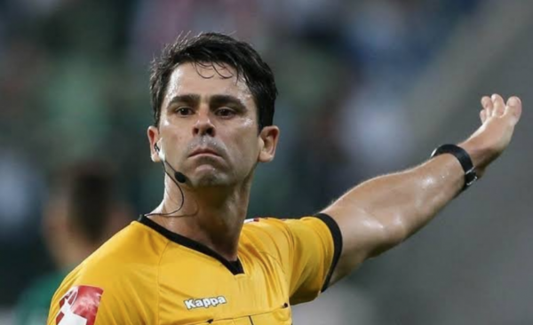 Diario HOY | Árbitro de Brasil será el conductor del partido del 12 de Octubre
