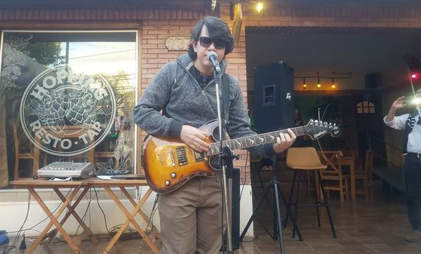 Sector artístico se sumó a modo alternativo y seguro de volver a las calles asuncenas - Nacionales - ABC Color