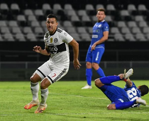 Olimpia quiere seguir en la pelea - Olimpia - ABC Color