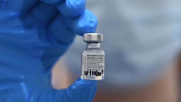 Unión Europea cierra compra de hasta 1,800 millones de vacunas a Pfizer | El Independiente