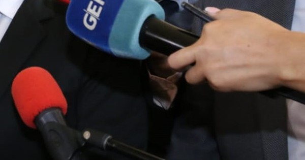 La Nación / Periodistas internados por COVID-19 necesitan de la ayuda ciudadana