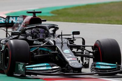 Lewis Hamilton reina en Barcelona