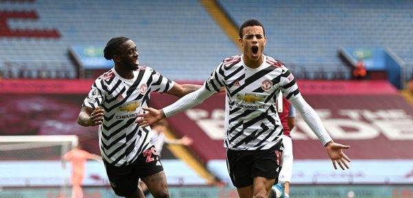 Manchester United firma gran remontada y atrasa consagración de su vecino