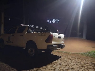 Siguen altos números de muertos por Covid y en Santa Rita se juntan alrededor de 200 para farrear - ADN Digital