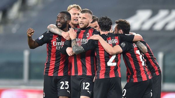 El Milan humilla a Juventus y le empuja hacia el abismo