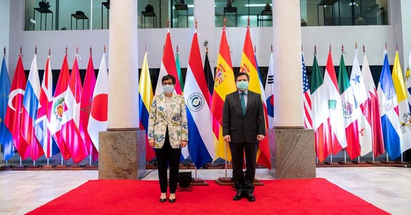 La Nación / “Buen amigo del Paraguay”: España donará 7,5 millones de vacunas a América Latina