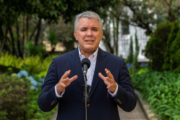 Duque pide a los indígenas que dejen las protestas y vuelvan a sus territorios - MarketData