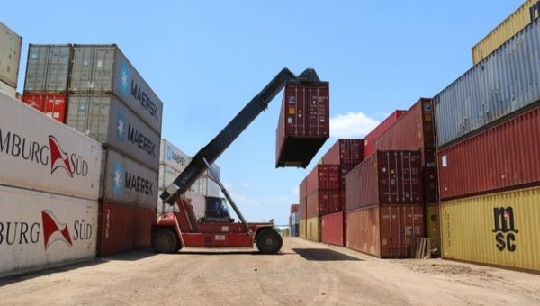 Impiden evasión de US$ 640 millones en contrabando de celulares (y multas cercanas a US$ 1 millón)
